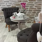 Bed & Breakfast La Bastide Du Moulin - Mont St Michel
