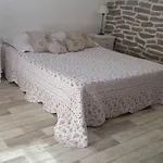 La Bastide Du Moulin - Mont St Michel Bed & Breakfast 3*