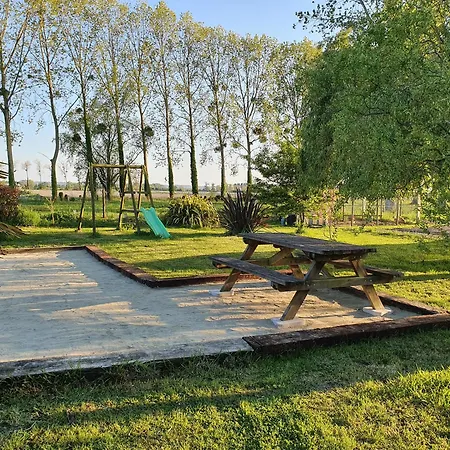 La Bastide Du Moulin - Mont St Michel Bed & Breakfast