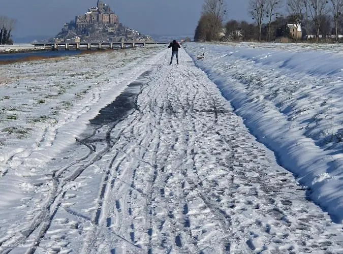 La Bastide Du Moulin - Mont St Michel 3*