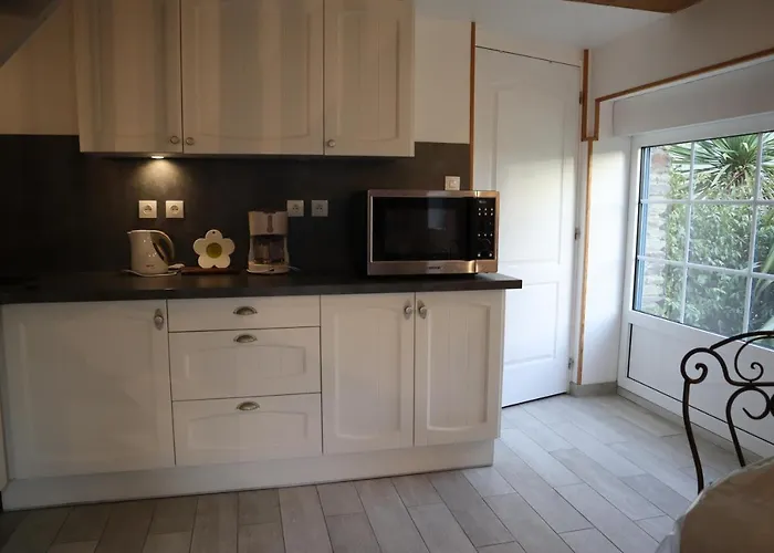 Nocleg ze śniadaniem La Bastide Du Moulin - Mont St Michel 3*