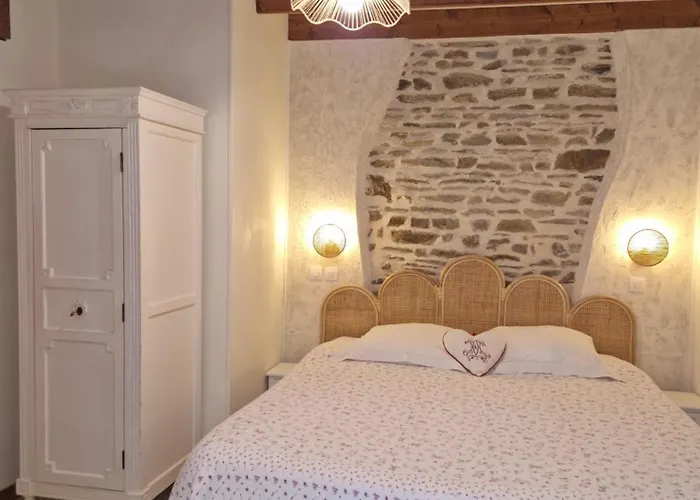 Nocleg ze śniadaniem La Bastide Du Moulin - Mont St Michel 3*