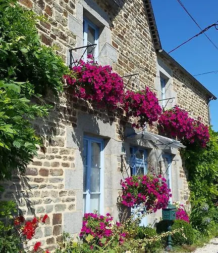 Bed & Breakfast La Bastide Du Moulin - Mont St Michel 3*