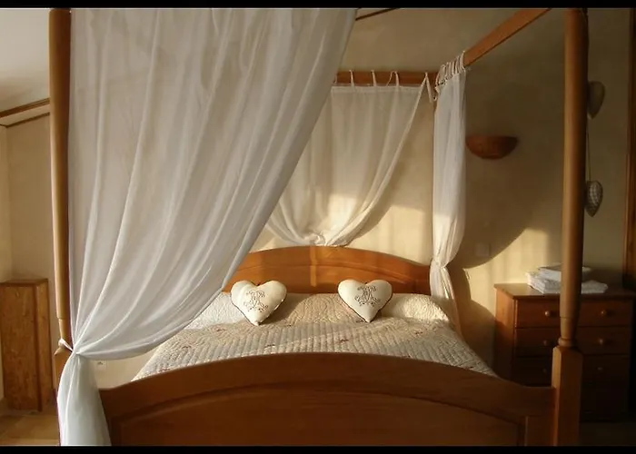 Nocleg ze śniadaniem La Bastide Du Moulin - Mont St Michel 3*